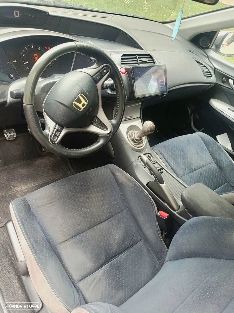 Honda Civic 1.4i-DSi - 8