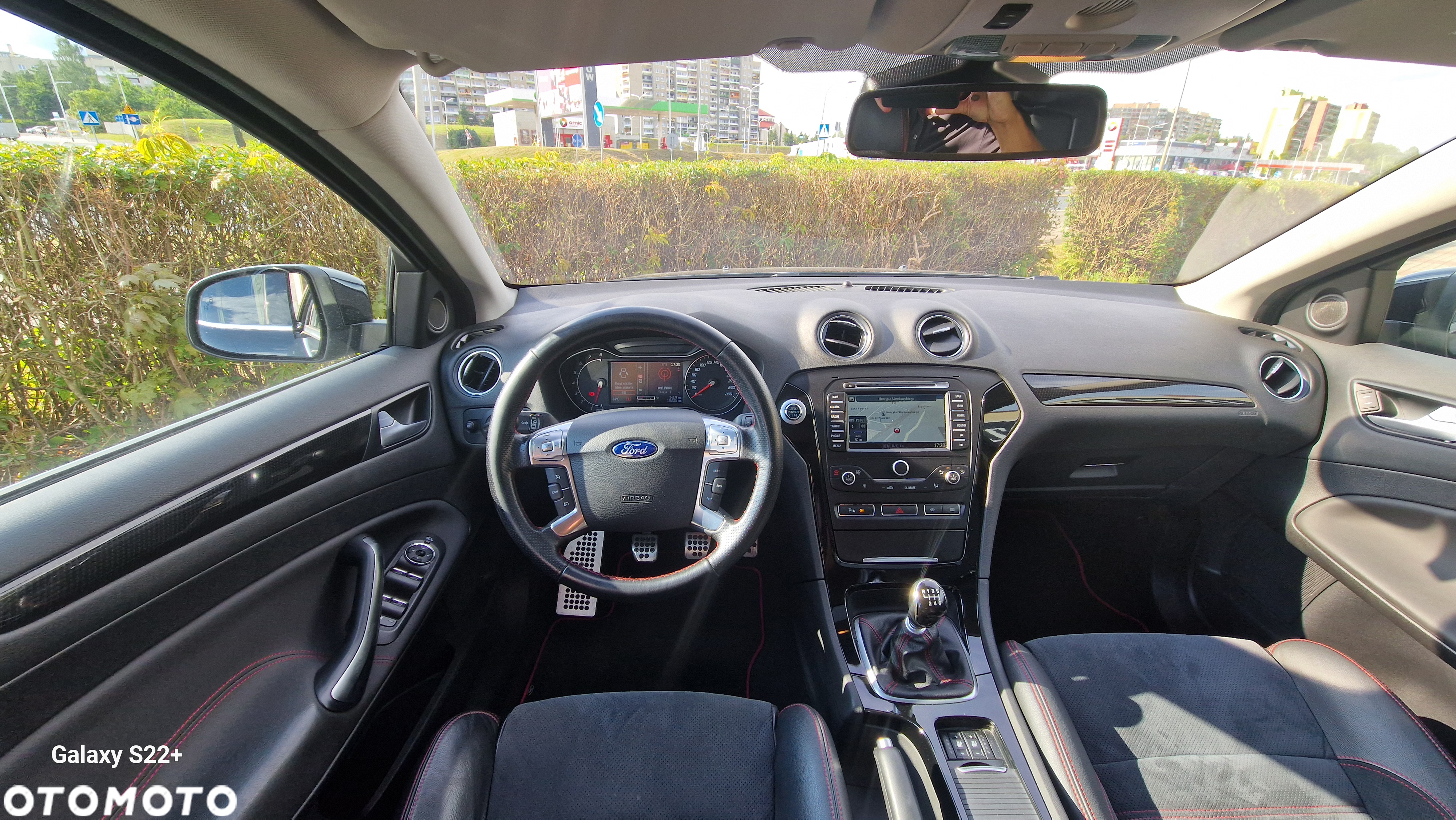 Ford Mondeo 2.0 EcoBoost Titanium S - 18
