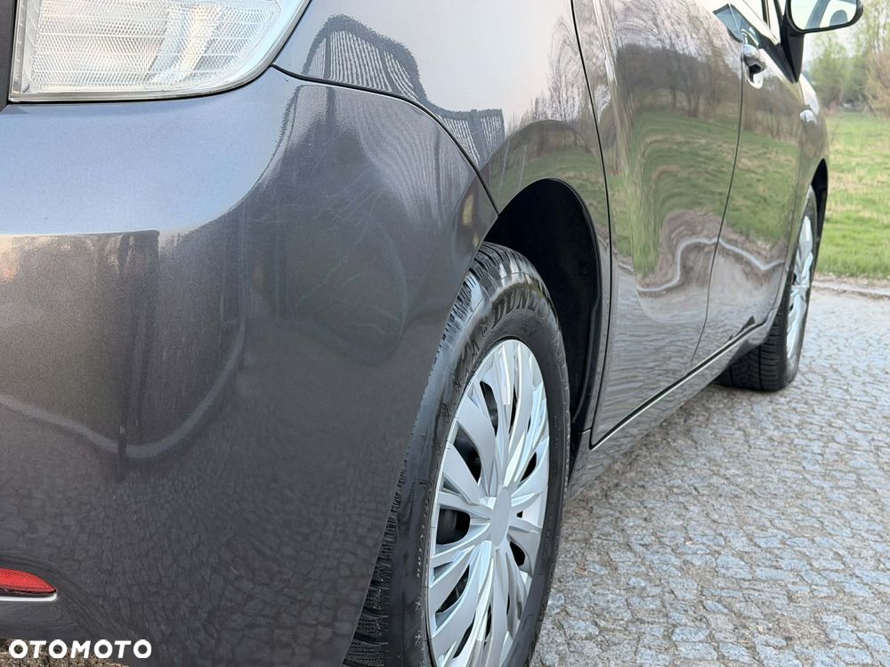 Toyota Verso 2.0 D-4D Sol SW 7os - 35