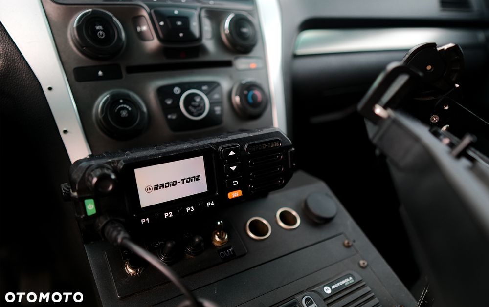 Ford Explorer 4.6 - 28