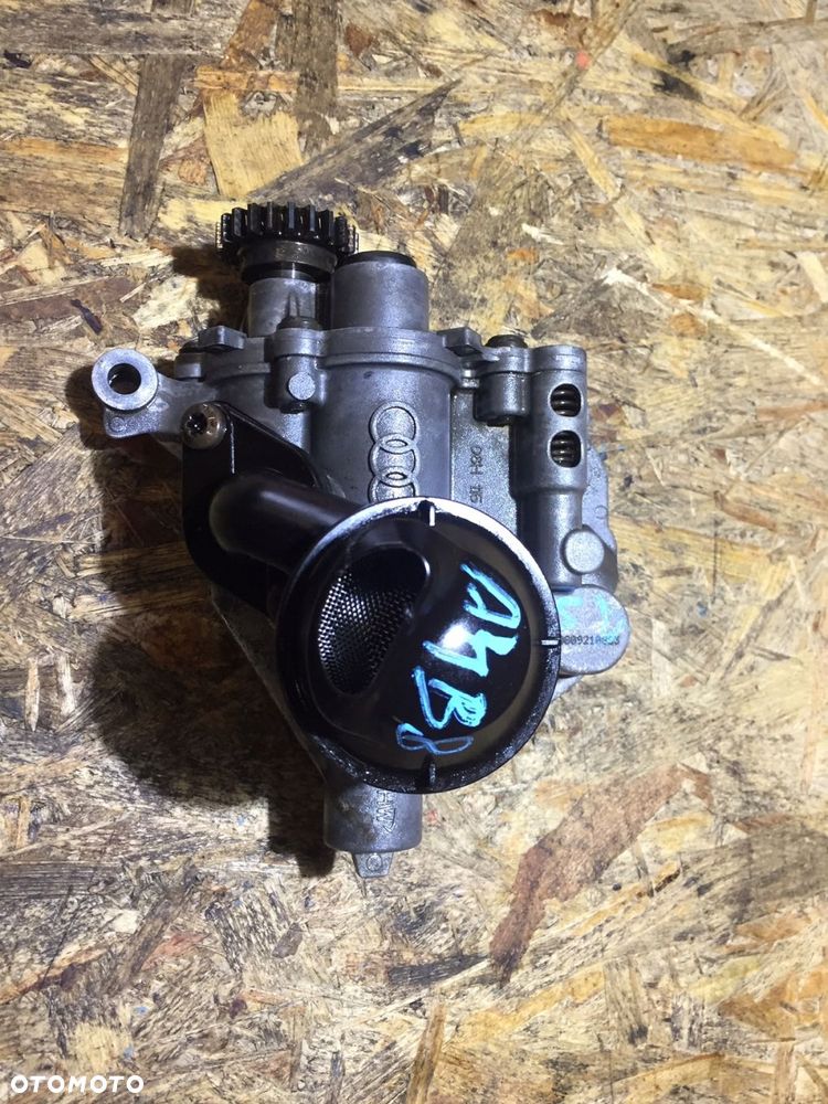 audi a4 b8 2.0 tfsi pompa oleju cdnc 06h115105af - 1