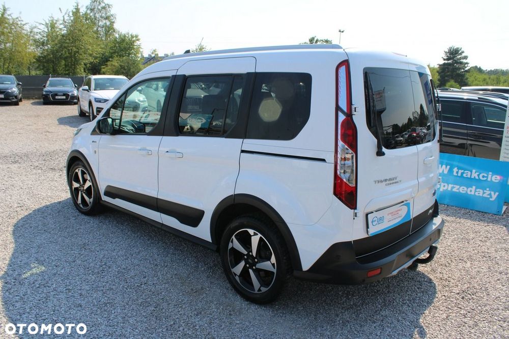 Ford Transit Connect - 9