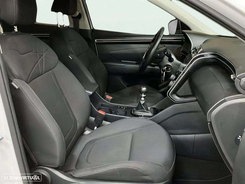 Hyundai Tucson 1.6 CRDi Business - 15