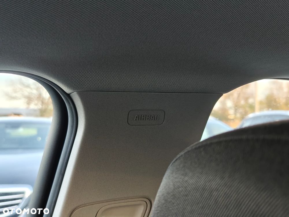 Opel Astra 1.6 Edition - 11