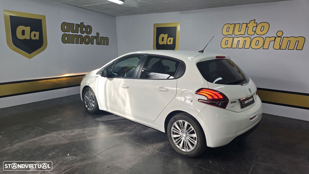 Peugeot 208 1.5 BlueHDi Signature - 10