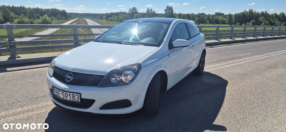 Opel Astra - 2
