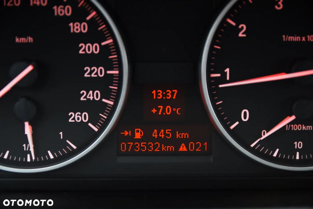 BMW X1 sDrive18i xLine - 2