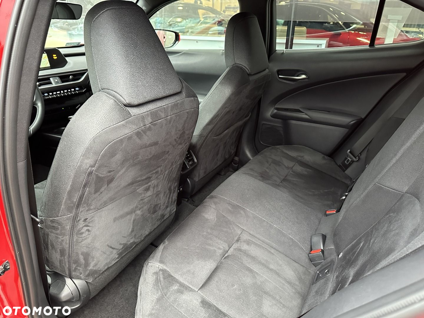 Lexus UX 200 Optimum 2WD - 16
