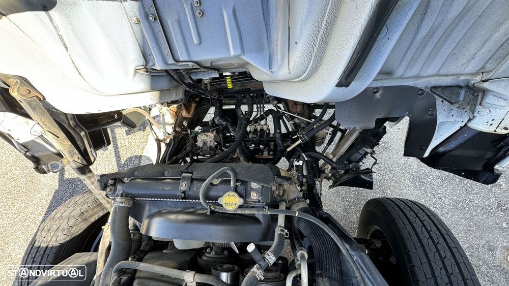 Toyota Dyna 3.0 D-4D Tri-Basculante - 42