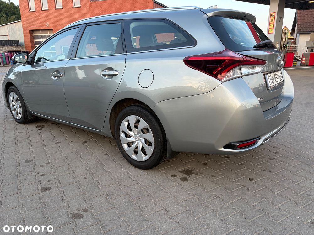Toyota Auris 1.6 Comfort - 7