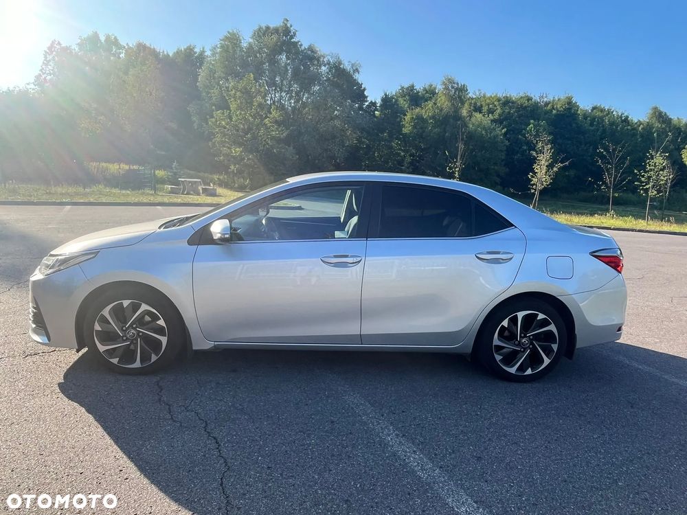 Toyota Corolla 1.6 Prestige MS EU6 - 9