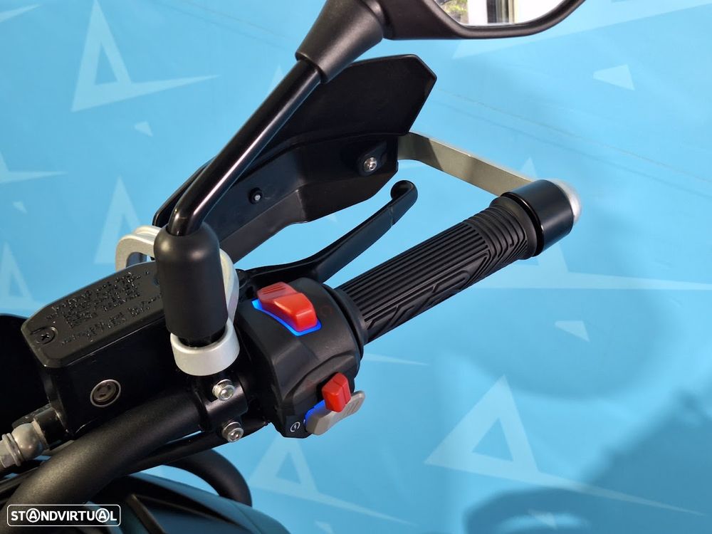 Benelli TRK 702 X - 9