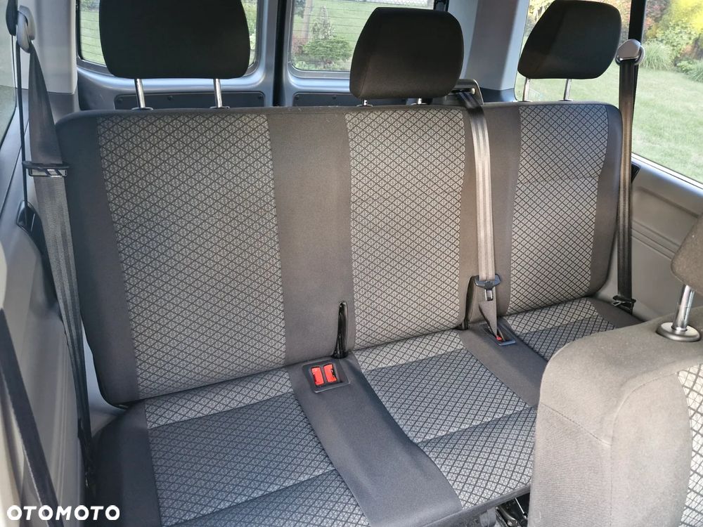 Volkswagen Caravelle 2.0 TDI L2 Trendline - 10