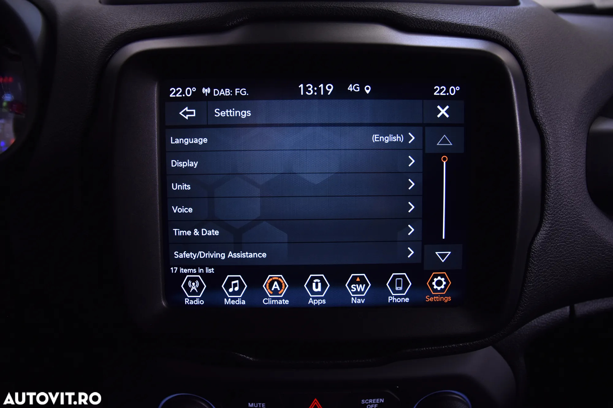Jeep Renegade - 20