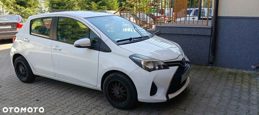 Toyota Yaris 1.0 Active EU6 - 4