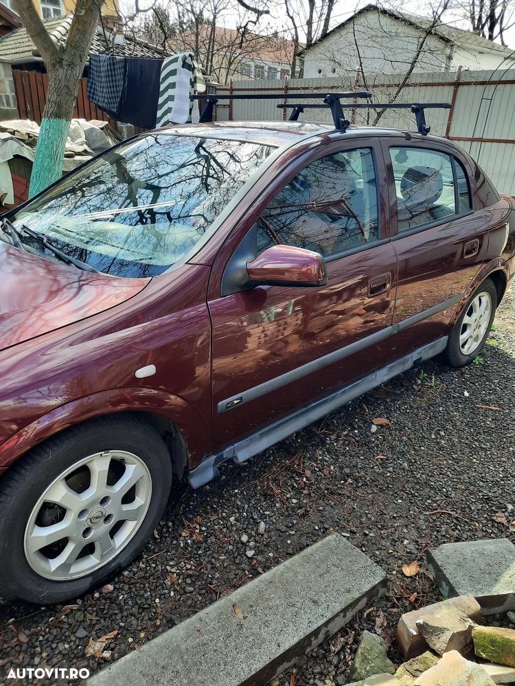 Opel Astra - 2