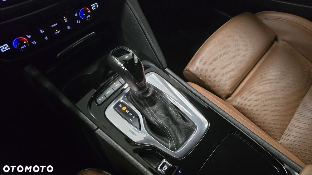 Opel Insignia 2.0 CDTI Executive - 25