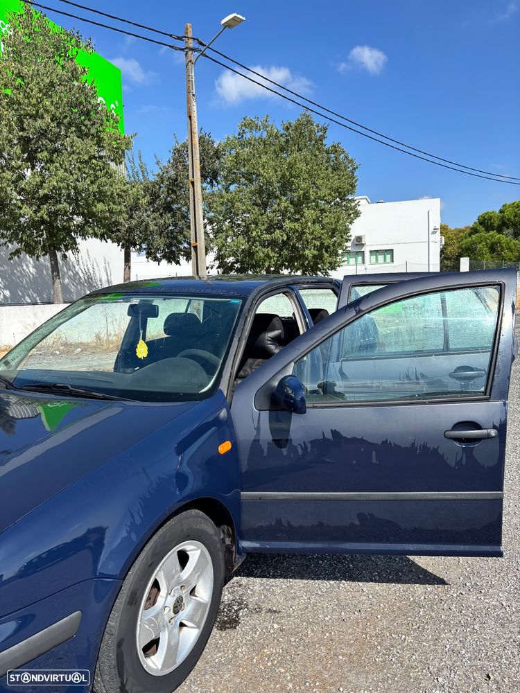 VW Golf 1.4i Confort - 12