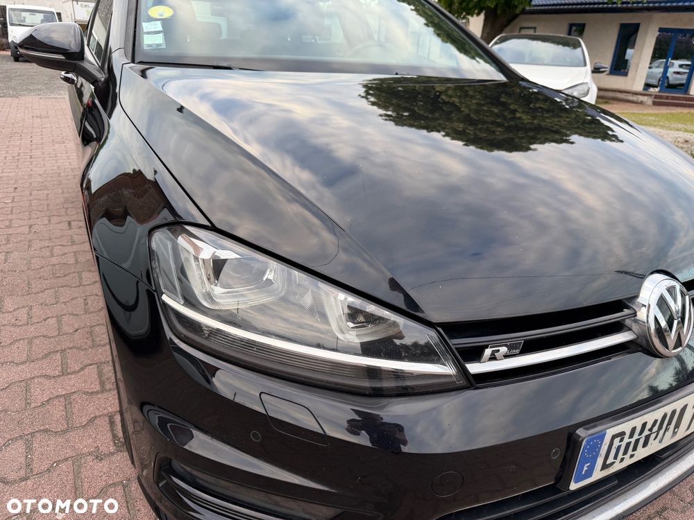 Volkswagen Golf - 4