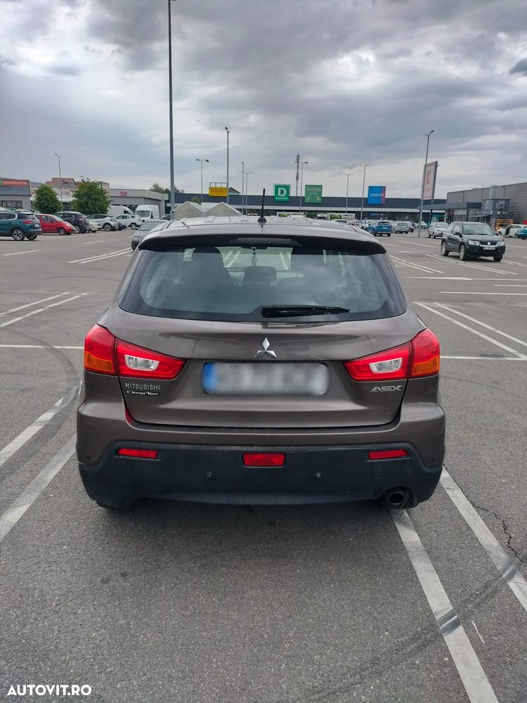 Mitsubishi ASX 1.8 DID 4WD Invite A13 - 5