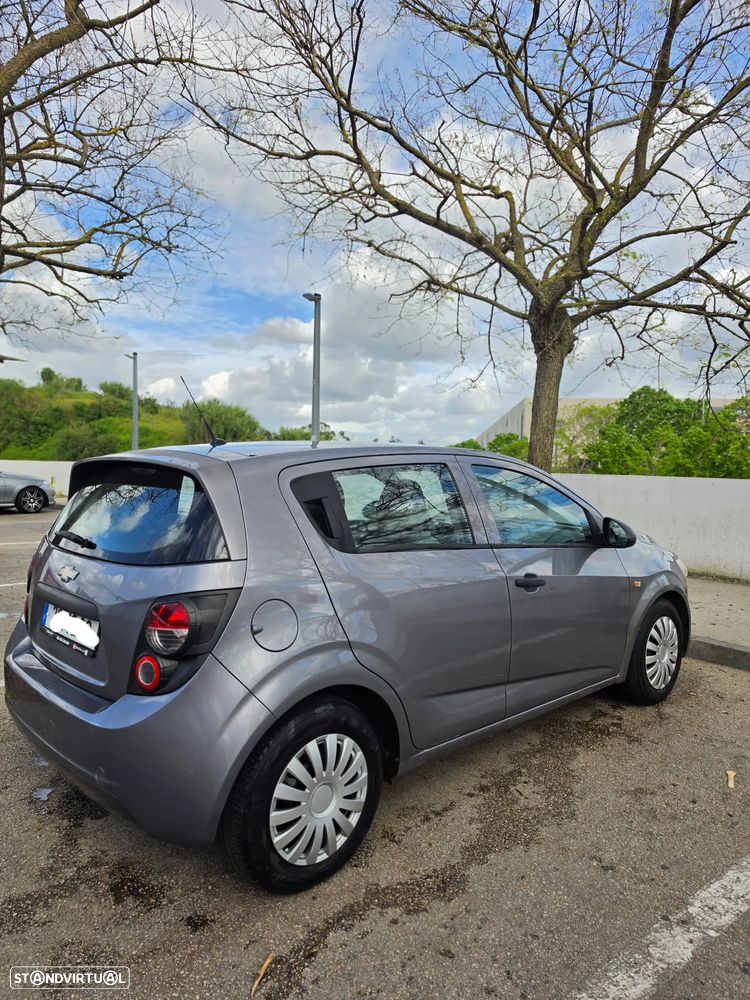 Chevrolet Aveo 1.2 LS - 3