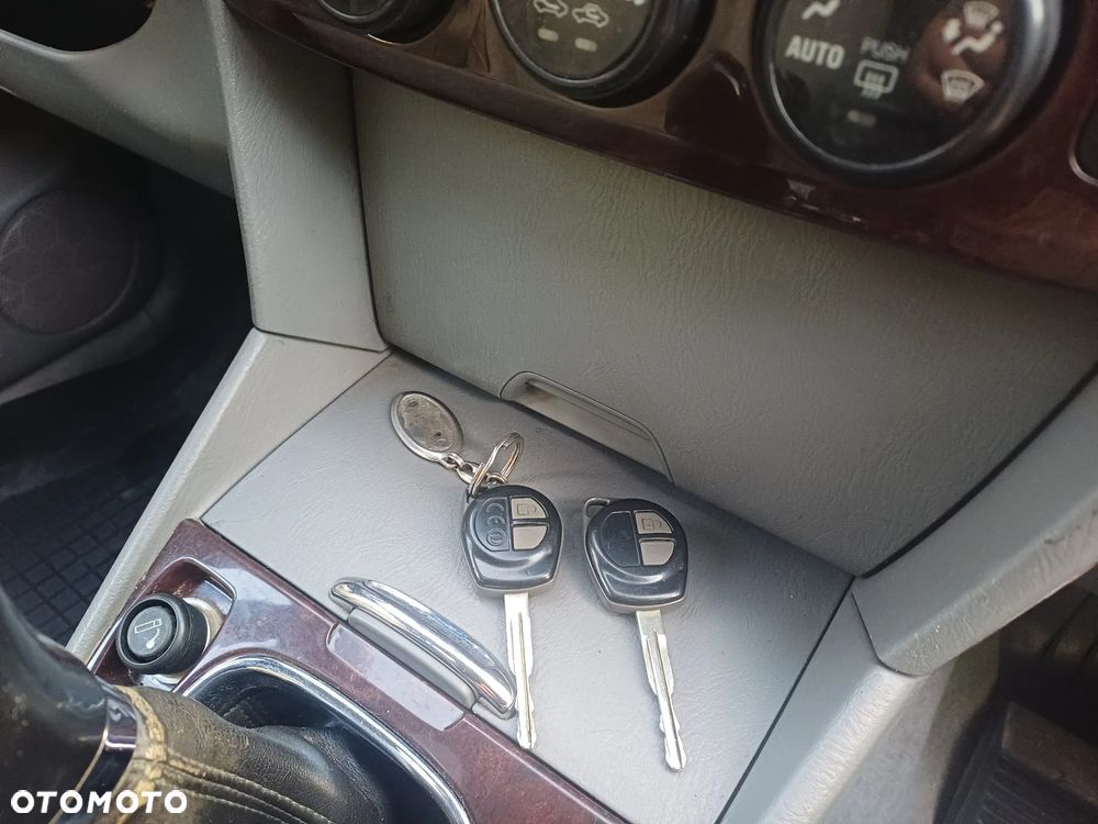 Suzuki Grand Vitara 2.0 HDi - 4