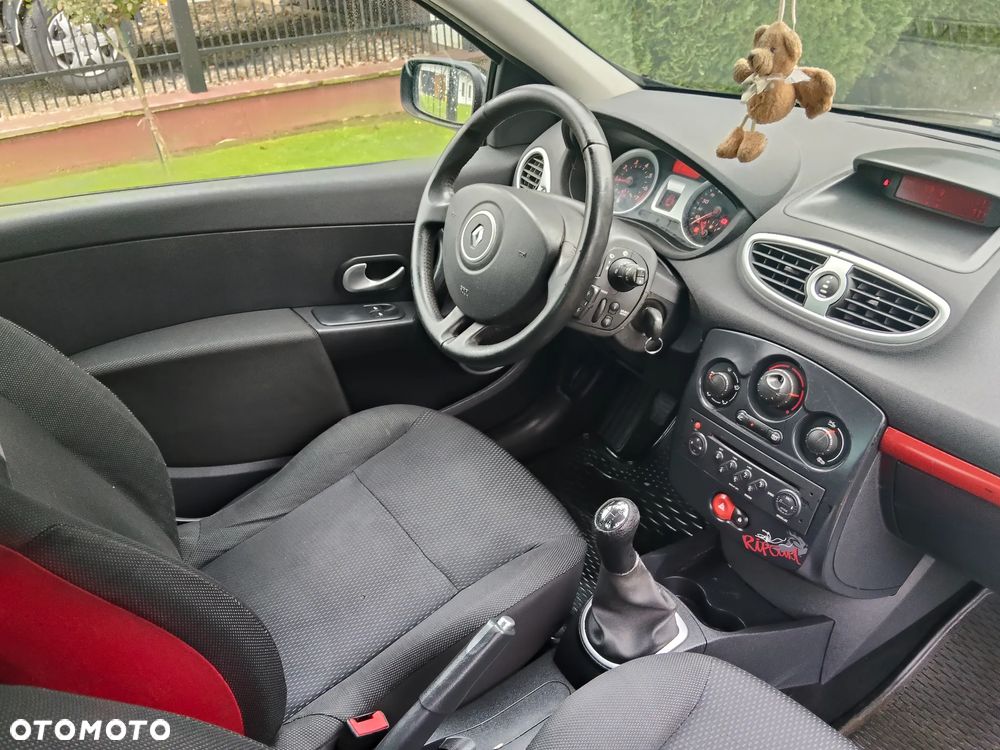 Renault Clio 1.2 16V 75 Experience - 25