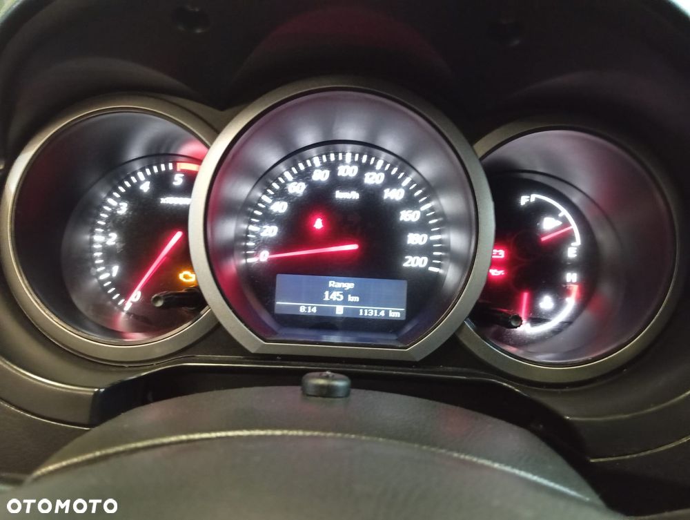 Suzuki Grand Vitara 1.9 DDiS Elegance EU5 - 7