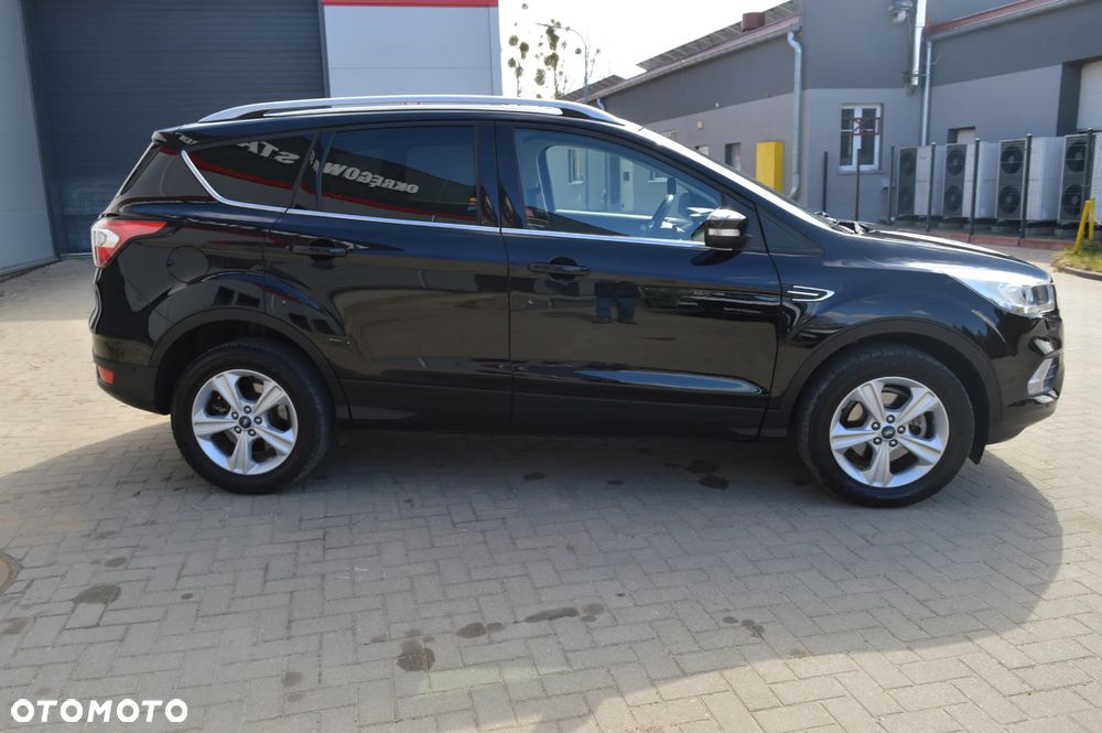 Ford Kuga 1.5 EcoBoost FWD Titanium ASS GPF - 10
