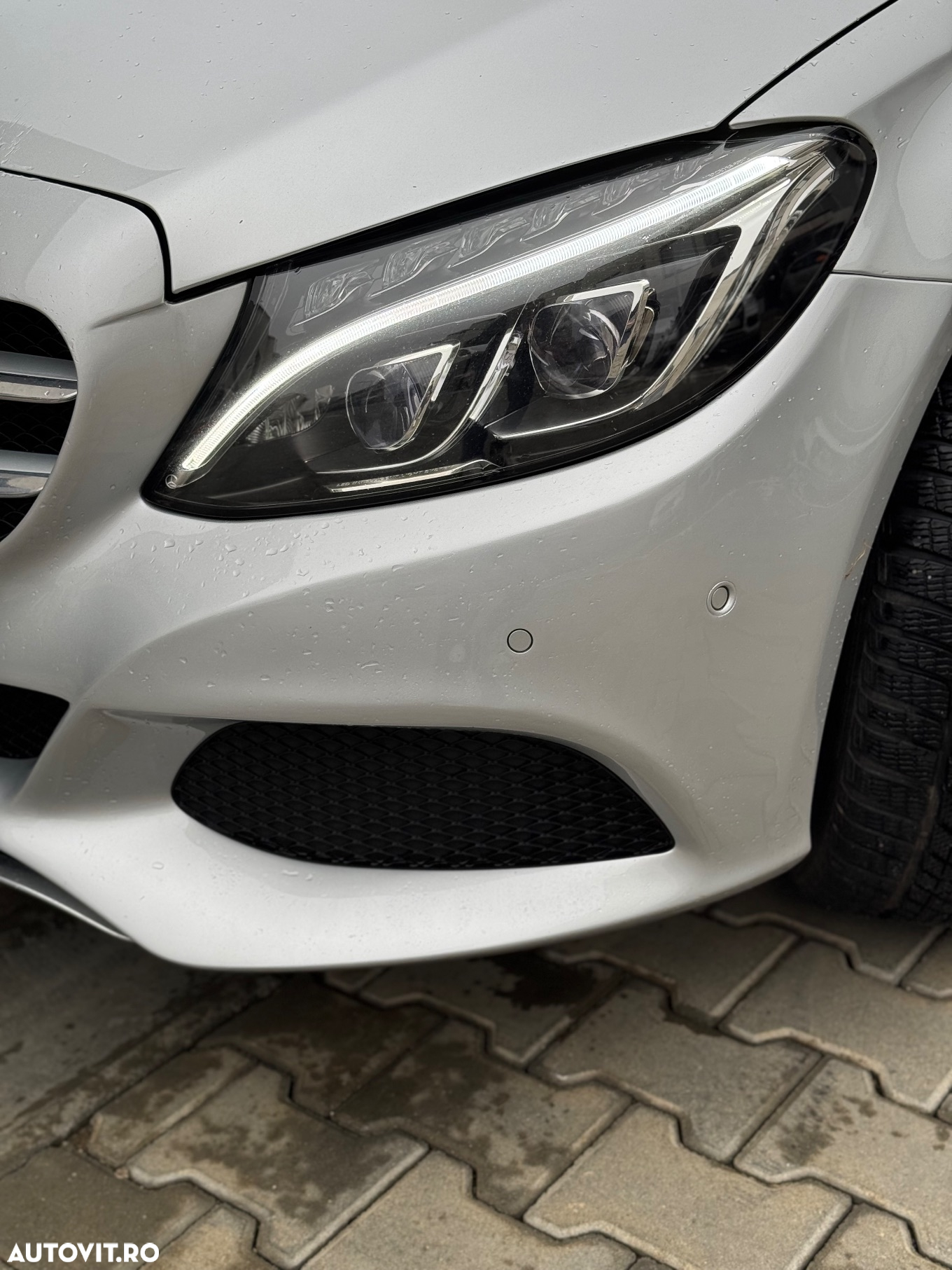 Mercedes-Benz C 220 d 4Matic 9G-TRONIC Avantgarde - 3