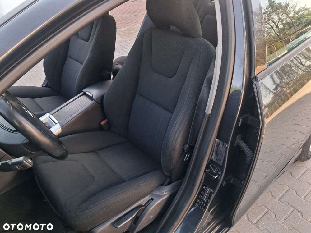 Volvo S60 DRIVe Kinetic - 19