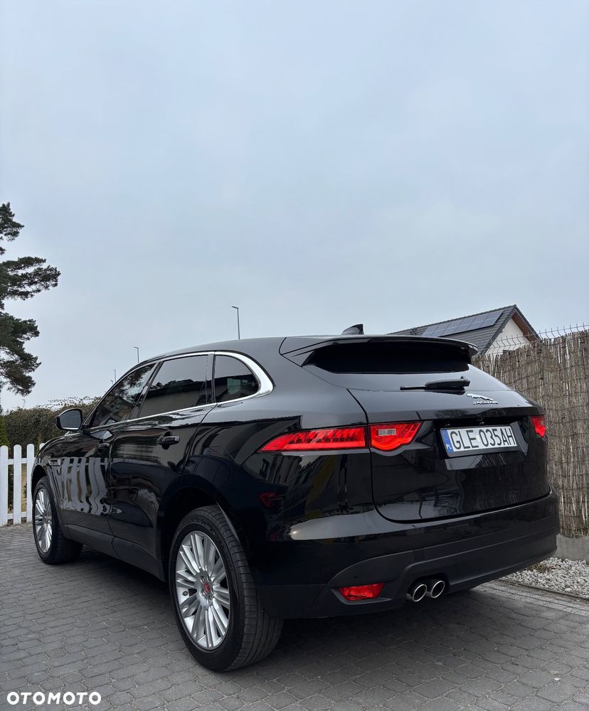 Jaguar F-Pace 20d AWD Prestige - 6