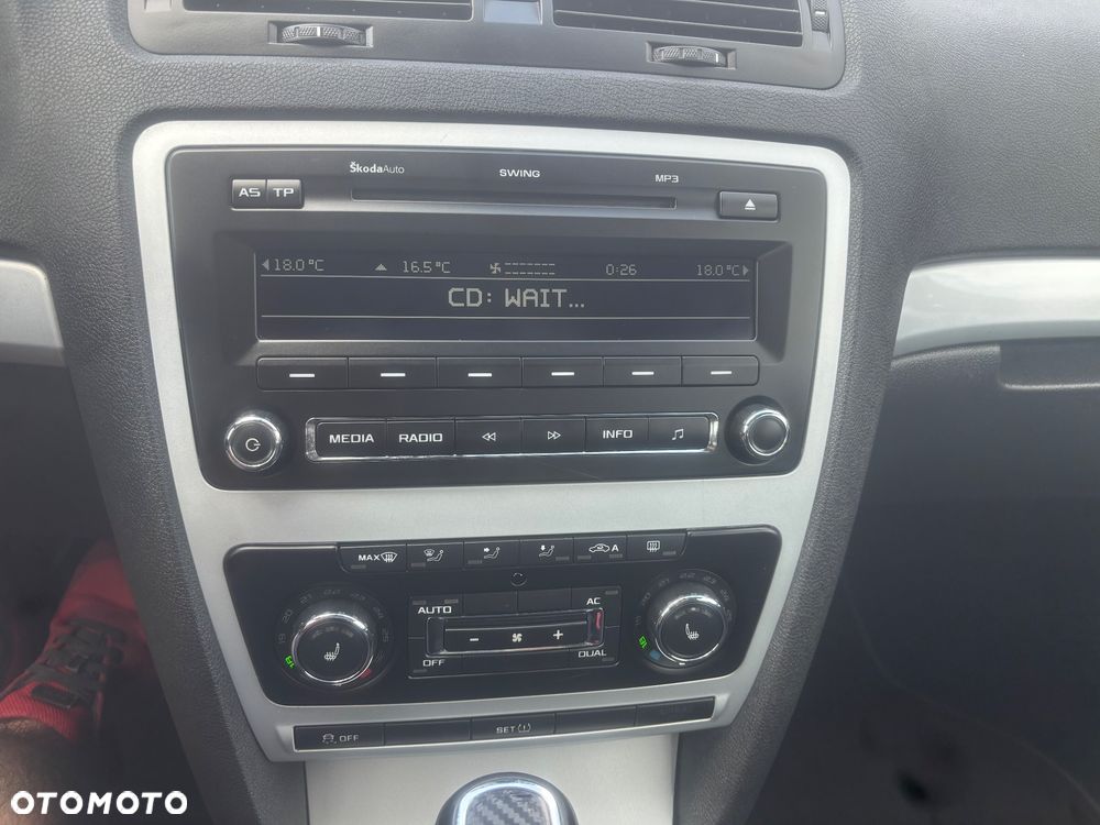 Skoda Octavia 1.4 TSI IMPULS EDITION - 14