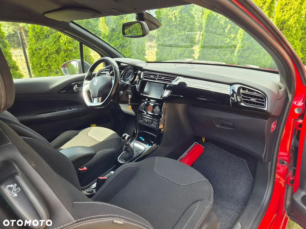 Citroën DS3 HDi 90 FAP SoChic - 6