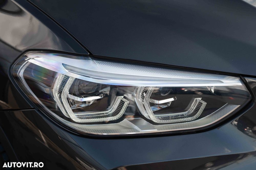 BMW X3 xDrive20i AT xLine - 11