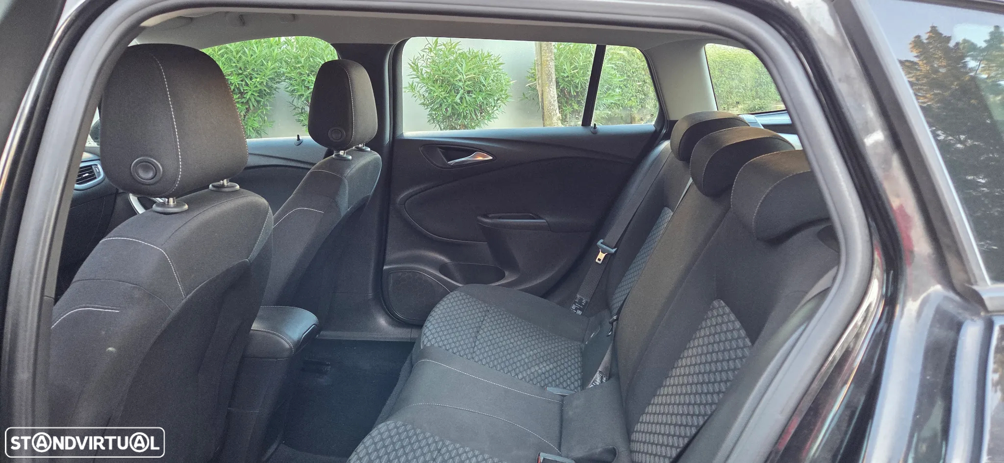 Opel Astra Sports Tourer 1.6 CDTI Edition S/S - 12