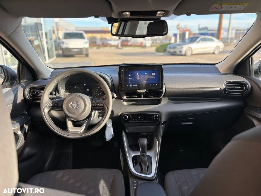 Toyota Yaris 1.5 VVT-i HSD Eco - 15