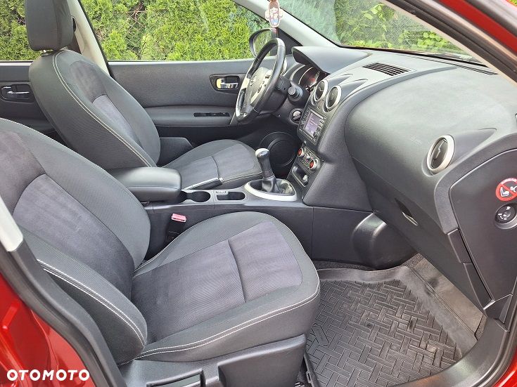 Nissan Qashqai 1.6 360 - 18
