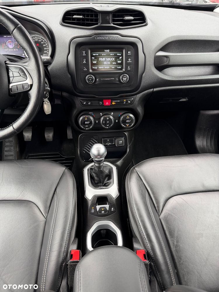Jeep Renegade 1.4 MultiAir Limited - 22