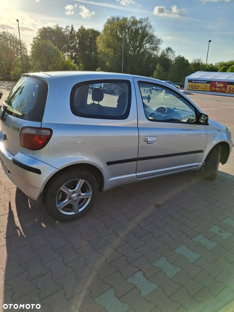 Toyota Yaris 1.3 Luna - 3