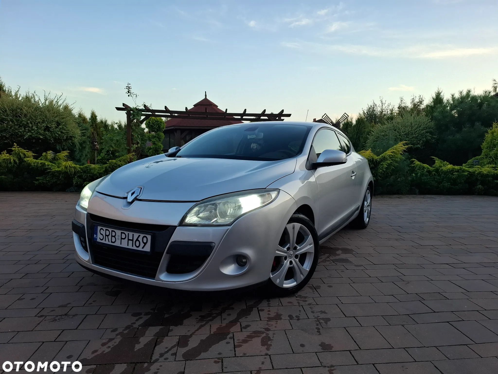 Renault Megane 1.4 16V TCE Dynamique - 1