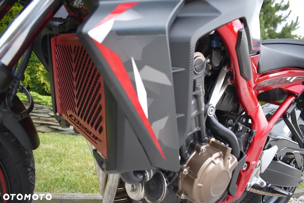 Honda CB - 26