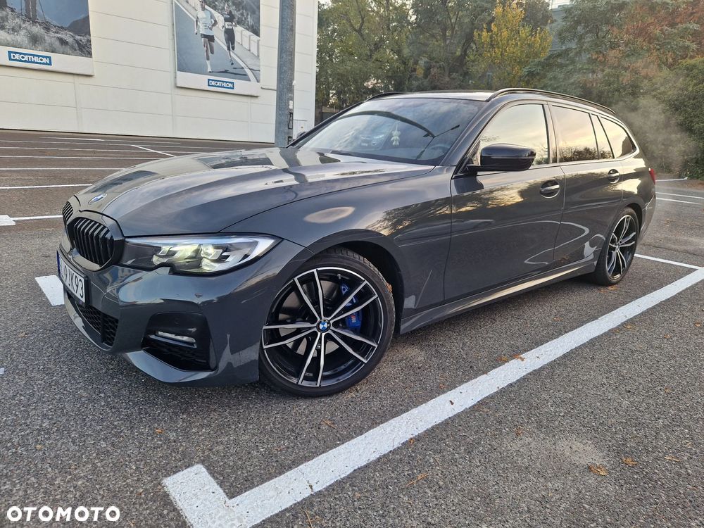BMW Seria 3 330i xDrive M Sport sport - 18