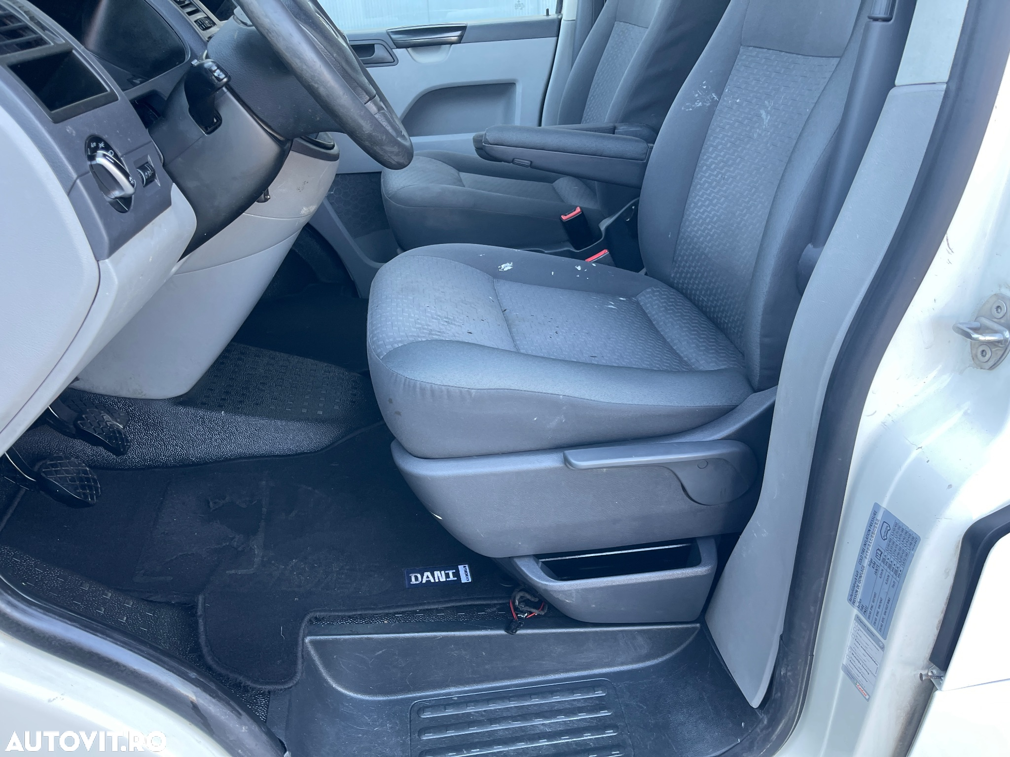 Volkswagen Transporter - 3