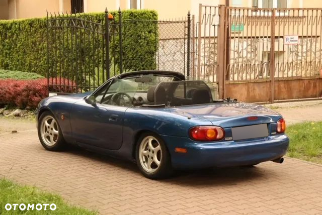 Mazda MX-5 1.9 16V - 15