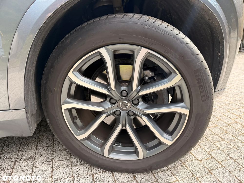 Volvo XC 90 D5 SCR AWD Inscription 7os - 9