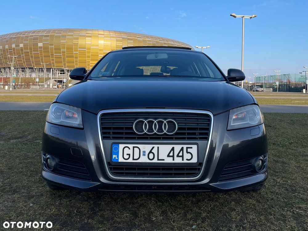 Audi A3 Sportback - 2