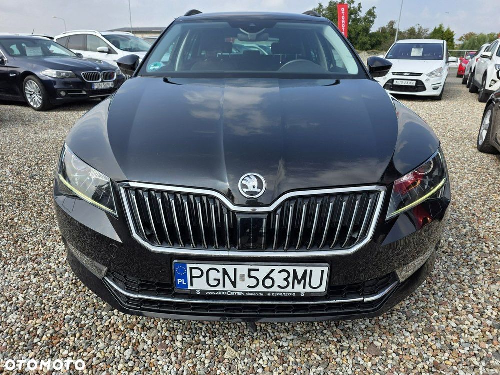 Skoda Superb 2.0 TDI SCR 4x4 Ambition DSG - 19