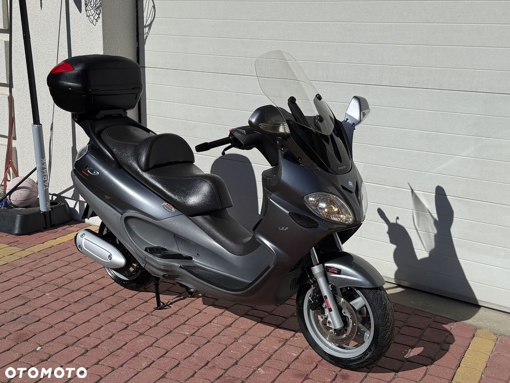 Piaggio X9 - 1
