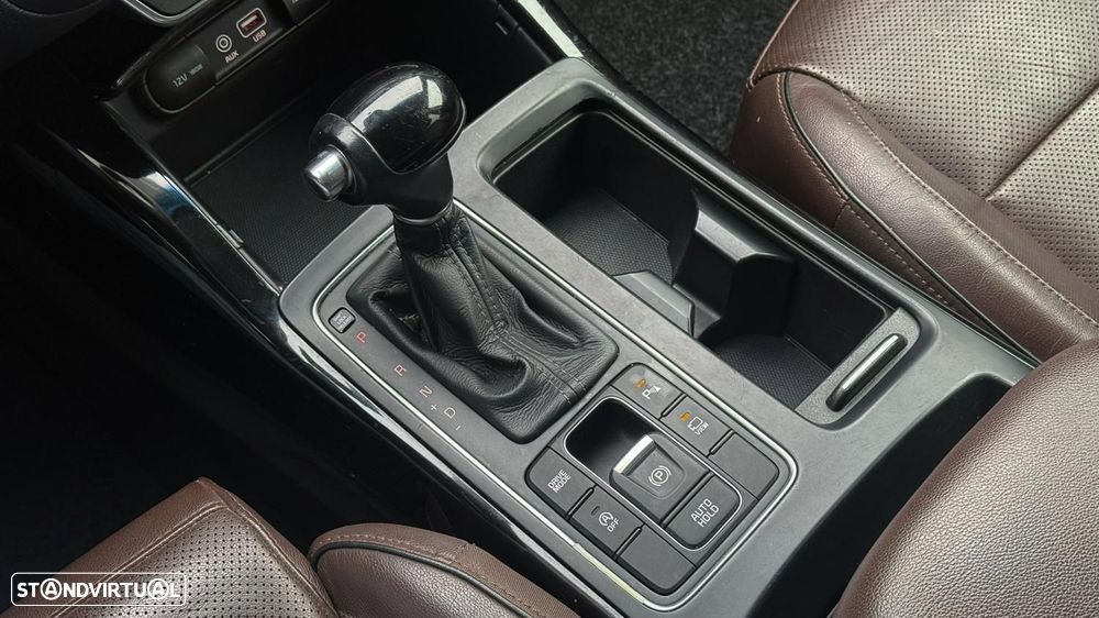 Kia Sorento 2.2 CRDi Premium Aut. - 9